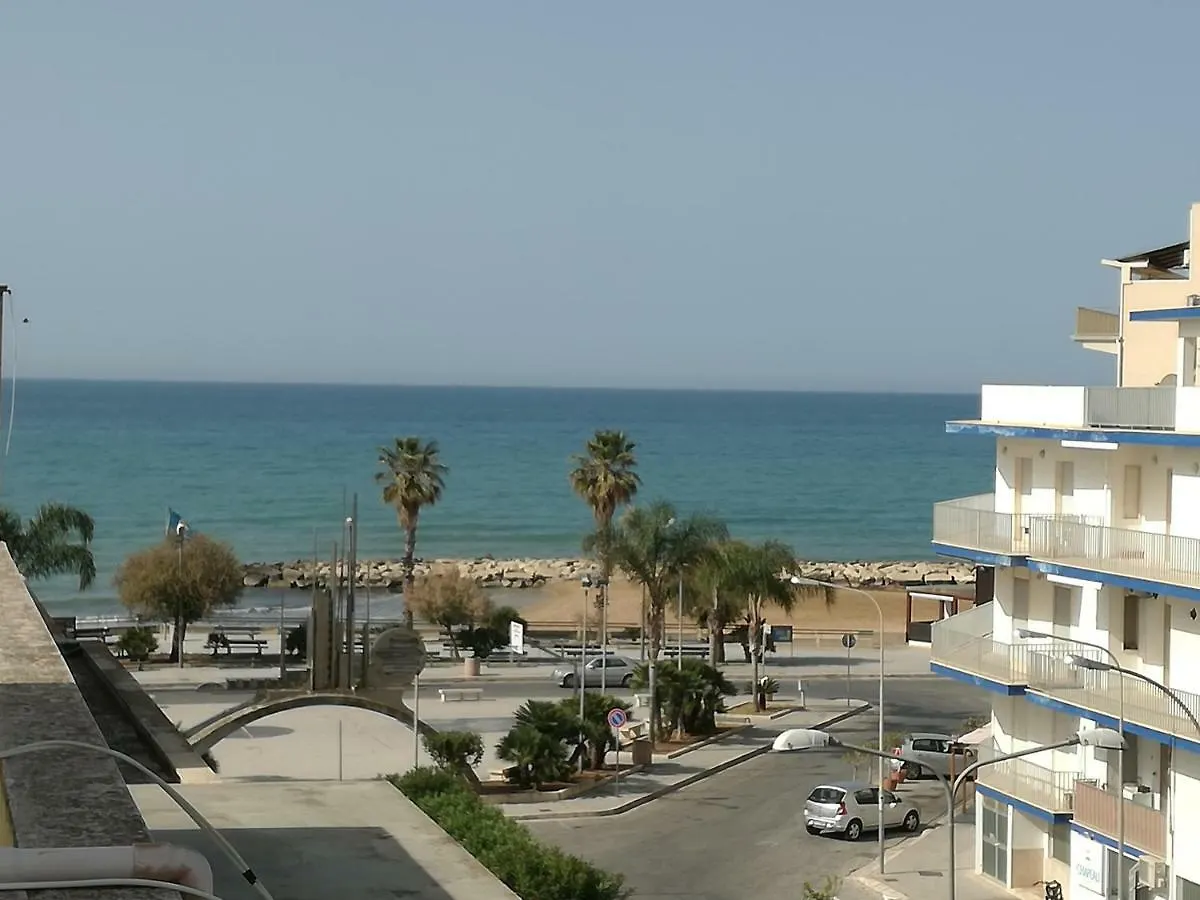 Lucy Apartment Marina di Ragusa 0*,